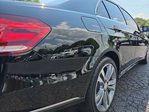 Used 2014 Mercedes-Benz E 350 4MATIC Sedan w/ Premium 1 Package image 34