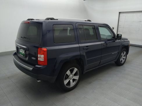 Used 2017 Jeep Patriot High Altitude FWD image 9