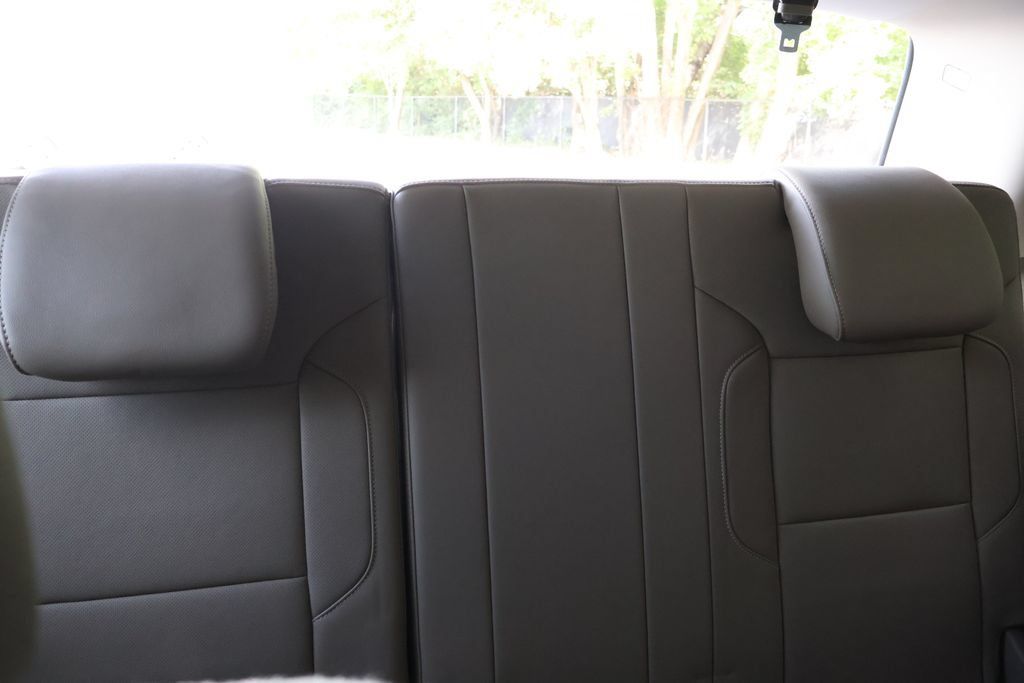 Used 2018 Chevrolet Tahoe Premier AWD/4WD image 49