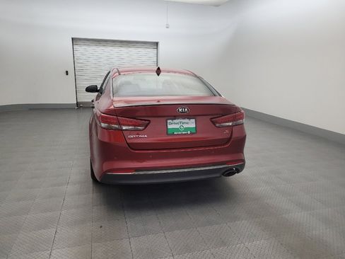 Used 2018 Kia Optima S FWD image 6