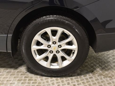 Used 2020 Chevrolet Equinox LT image 36