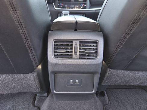 Used 2023 Nissan Rogue SV w/ SV Premium B Package AWD/4WD image 26
