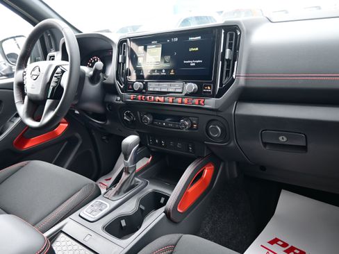 New 2026 Nissan Frontier PRO-4X w/ Pro-4x Convenience Package image 20