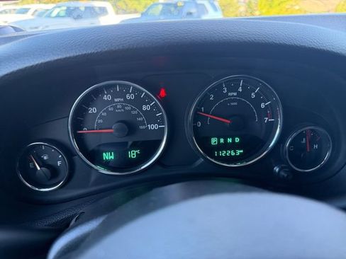 Used 2018 Jeep Wrangler Unlimited Sport S AWD/4WD image 19