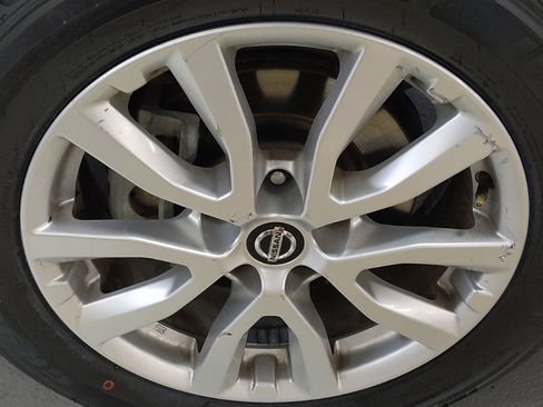 Used 2020 Nissan Rogue Sport SV FWD image 31