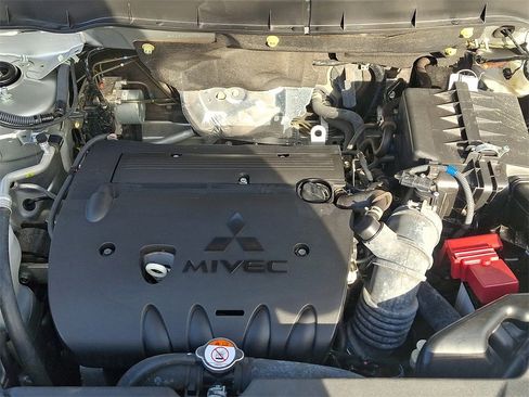 Used 2024 Mitsubishi Outlander Sport SE image 28