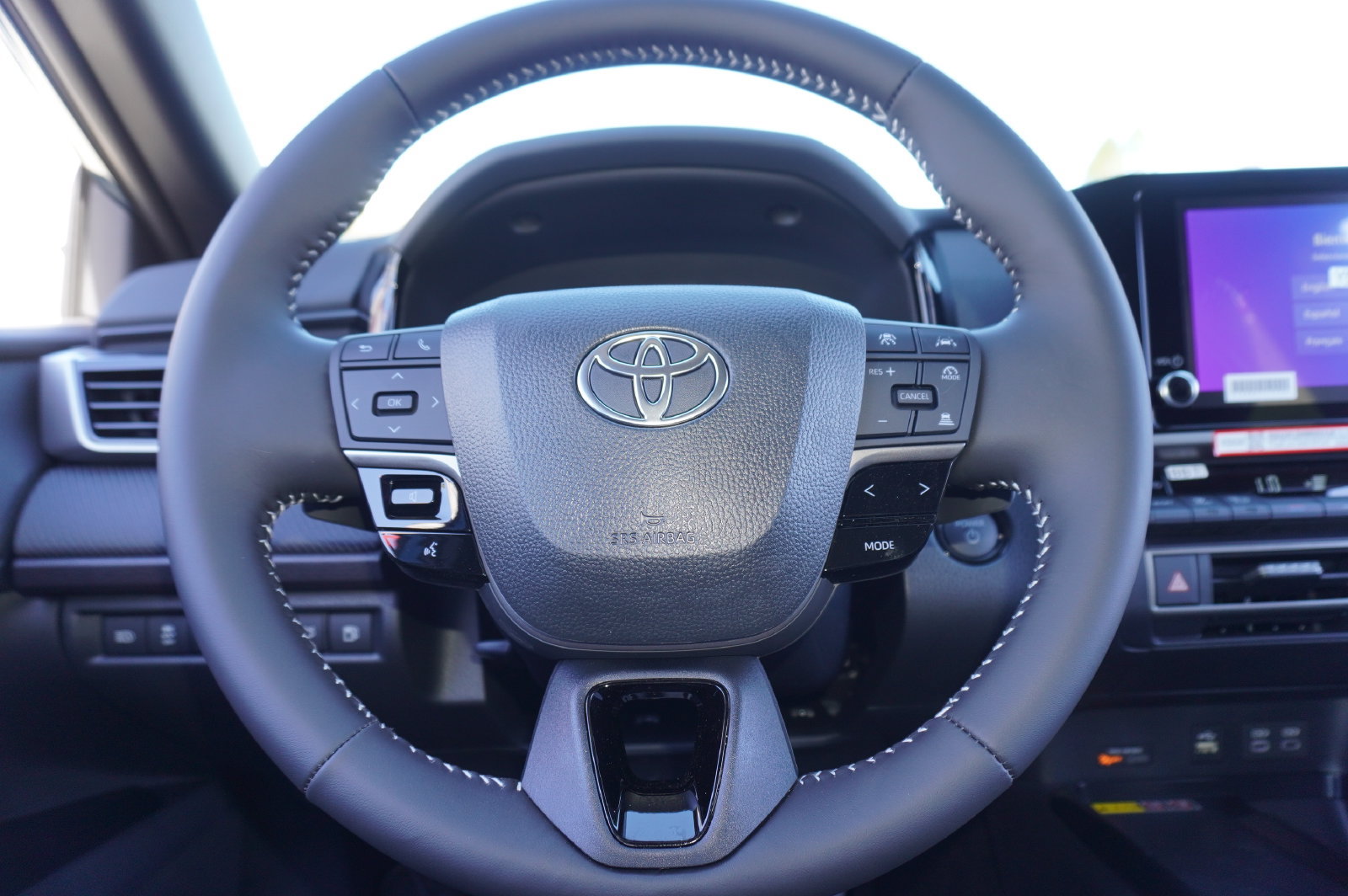 Used 2026 Toyota Camry SE FWD image 17