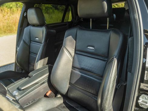 Used 2013 Mercedes-Benz E 63 AMG Wagon image 32