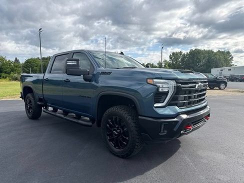 New 2026 Chevrolet Silverado 2500 LT w/ Trail Boss Package AWD/4WD image 10