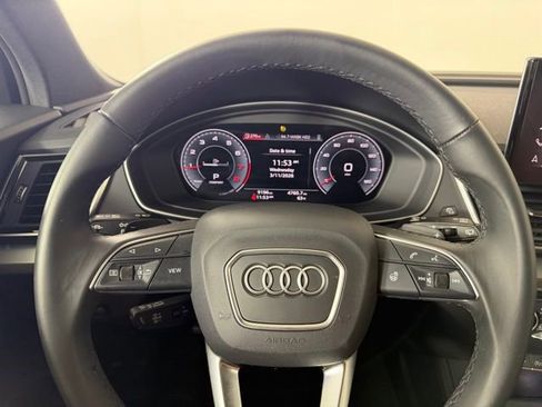 Used 2025 Audi Q5 2.0T Premium w/ Convenience Plus Package image 12