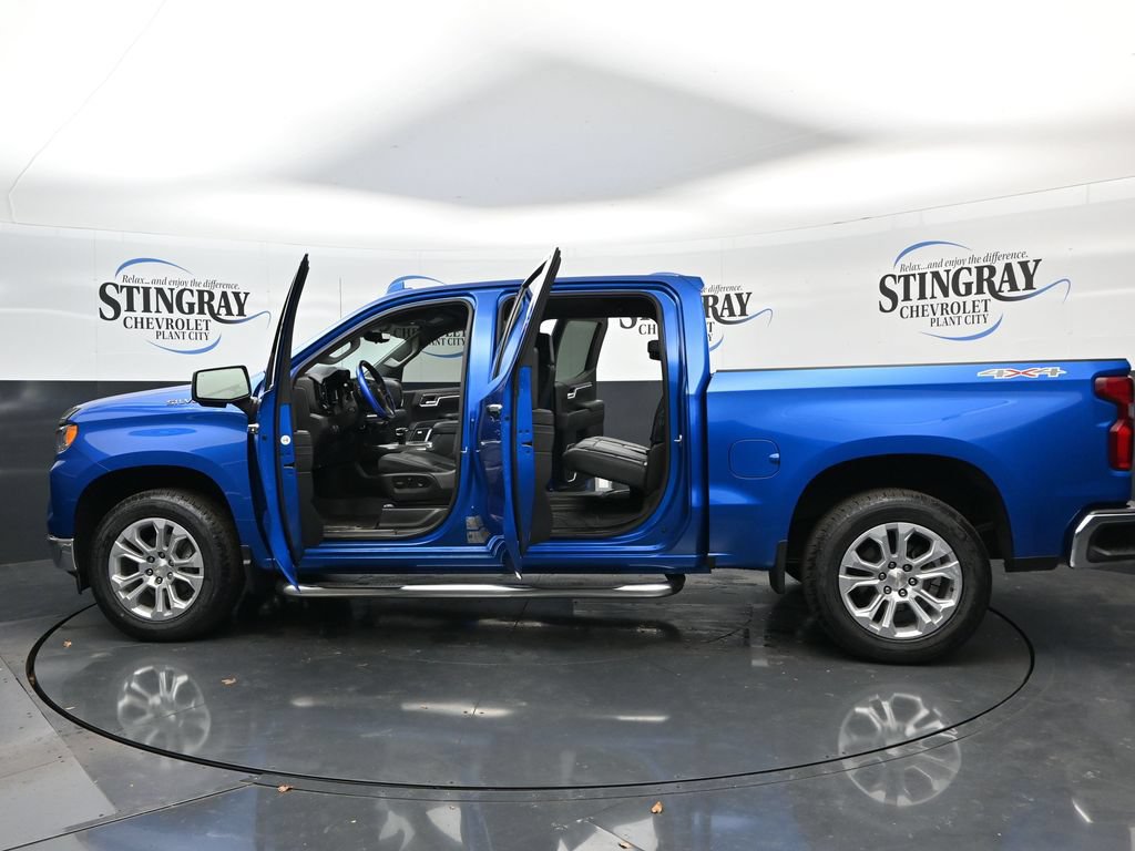 Certified 2023 Chevrolet Silverado 1500 LTZ w/ Technology Package AWD/4WD image 37