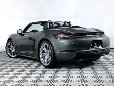 Used 2025 Porsche 718 Boxster RWD image 2