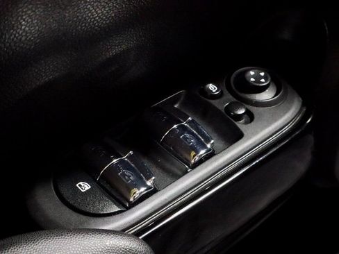 Used 2024 MINI Cooper S image 29