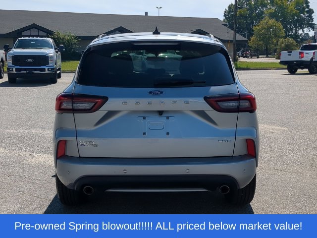 Used 2023 Ford Escape ST-Line w/ Tech Pack #1 AWD/4WD image 12