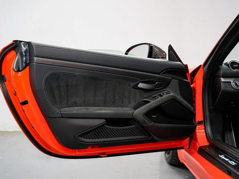 Used 2024 Porsche 718 Boxster Spyder RS RWD image 21