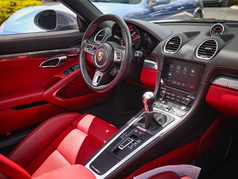 Used 2023 Porsche 718 Boxster GTS RWD image 38