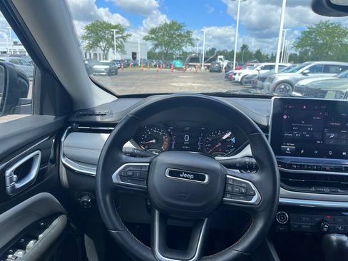 Used 2022 Jeep Compass Limited AWD/4WD image 21
