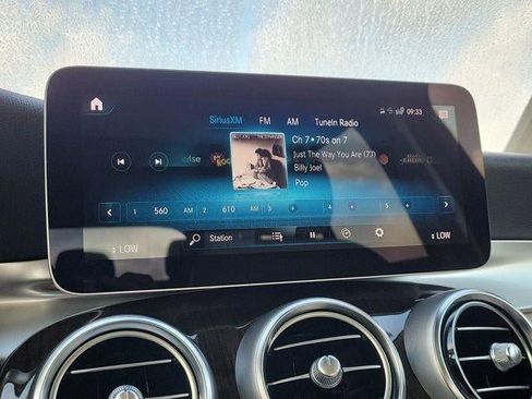 Used 2022 Mercedes-Benz GLC 300 image 19