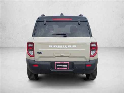 New 2025 Ford Bronco Sport Outer Banks w/ Outer Banks Tech Package+ AWD/4WD image 8
