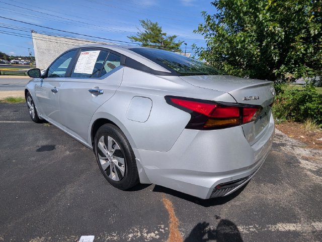 Used 2023 Nissan Altima 2.5 S FWD image 5
