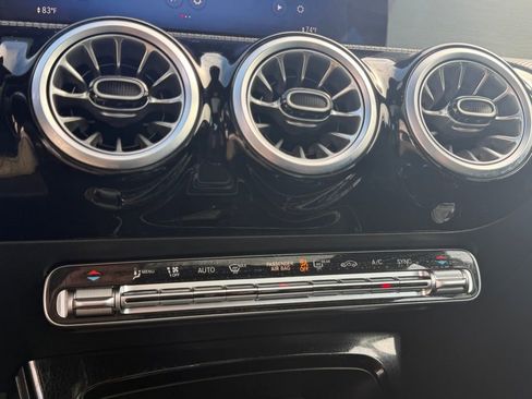 Used 2025 Mercedes-Benz CLA 250 CLA 250 image 24