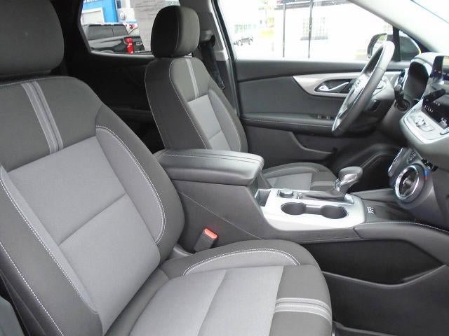 Certified 2025 Chevrolet Blazer LT w/ Convenience Package AWD/4WD image 22