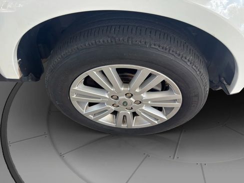 Used 2012 Land Rover LR4 HSE image 22