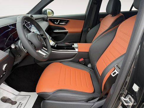 New 2026 Mercedes-Benz GLC 300 image 15