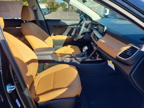 New 2026 Kia Seltos EX w/ EX Sunroof Package AWD/4WD image 7