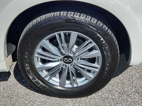 Used 2024 INFINITI QX80 Luxe w/ Cargo Package AWD/4WD image 8