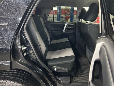 Certified 2020 Toyota 4Runner SR5 image 25