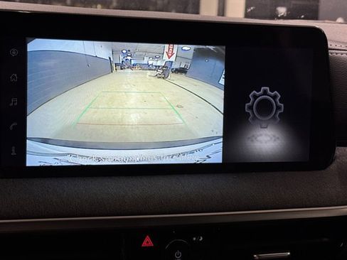 New 2025 Nissan Kicks SV image 14