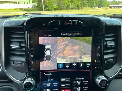 Used 2020 RAM 2500 Laramie AWD/4WD image 18