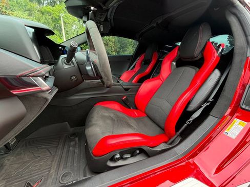 Used 2021 Chevrolet Corvette Stingray Premium Cpe w/ Engine Appearance Package RWD image 13