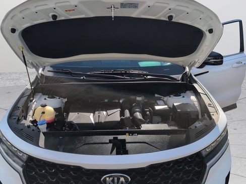 Used 2021 Kia Sorento EX image 40