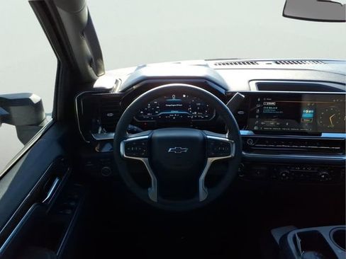 Used 2025 Chevrolet Silverado 3500 LT w/ Trail Boss Package image 14