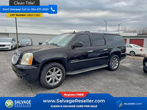 Used 2013 GMC Yukon XL Denali image 3
