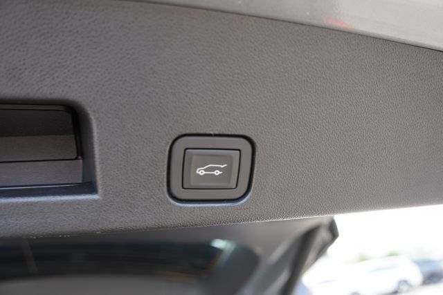 Used 2026 Buick Enclave Preferred AWD/4WD image 23
