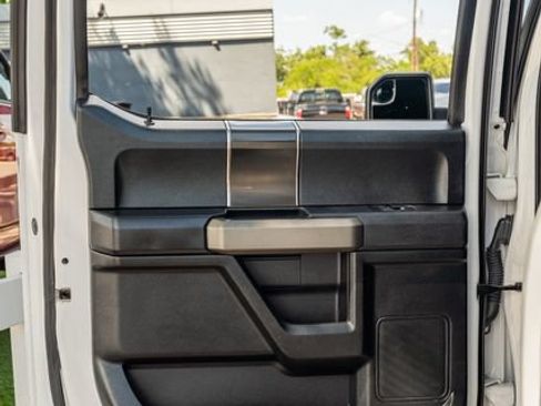 Used 2019 Ford F150 Raptor AWD/4WD image 32