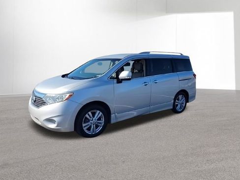 Used 2016 Nissan Quest SL w/ Value Cargo Package image 5