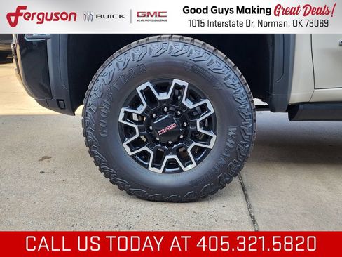 New 2026 GMC Sierra 2500 AT4X AWD/4WD image 60