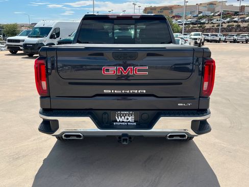 Used 2023 GMC Sierra 1500 SLT w/ SLT Premium Package AWD/4WD image 5