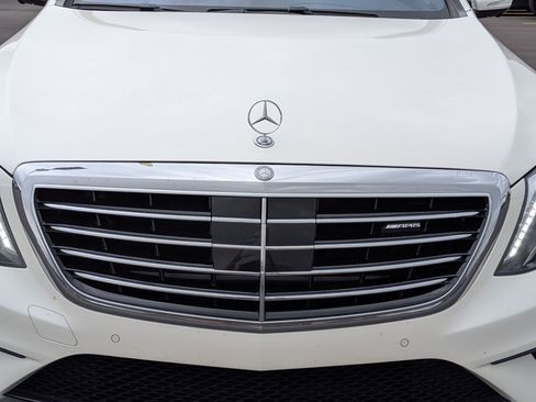 Used 2015 Mercedes-Benz S 63 AMG 4MATIC Sedan image 9