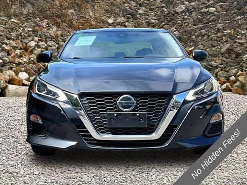 Used 2022 Nissan Altima 2.5 SV FWD image 3