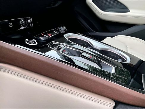 New 2026 Audi A6 Premium Plus AWD/4WD image 7
