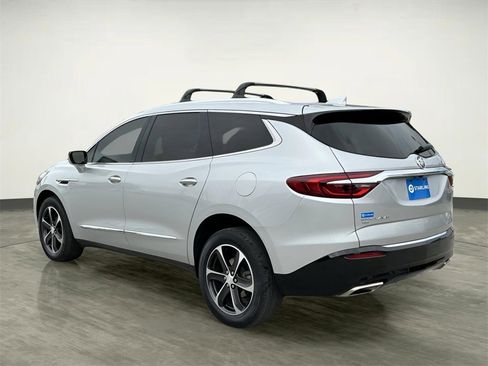 Used 2021 Buick Enclave Essence w/ Sport Touring Edition image 4