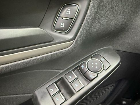 Used 2022 Ford Escape SE w/ Convenience Package AWD/4WD image 11