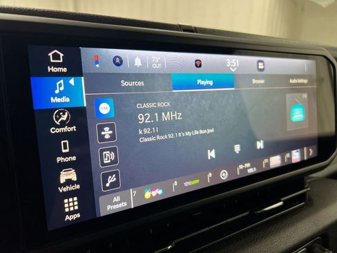 Used 2025 Jeep Wrangler Unlimited Sport AWD/4WD image 14