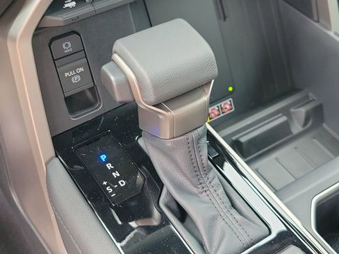 New 2026 Toyota Tundra Limited AWD/4WD image 26