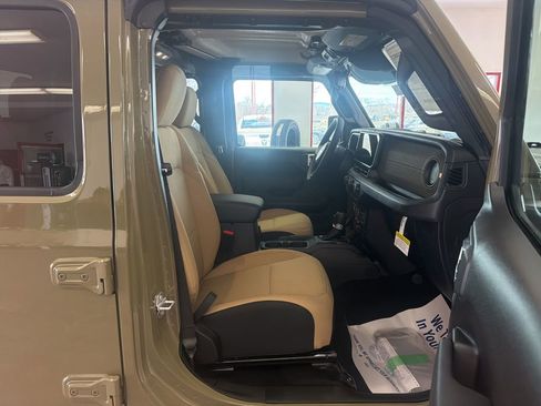 New 2026 Jeep Gladiator Sport image 26